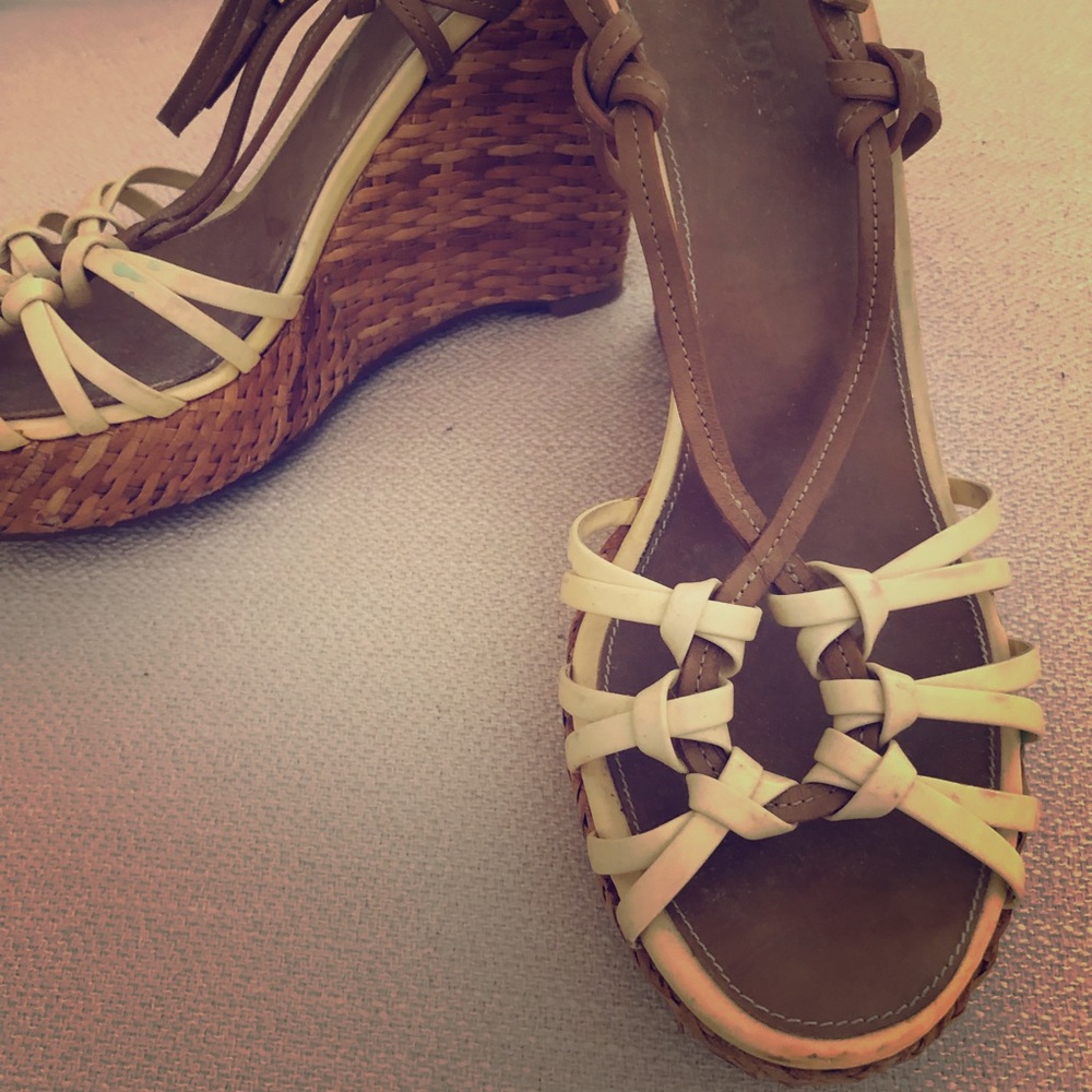Prada wedges size 39